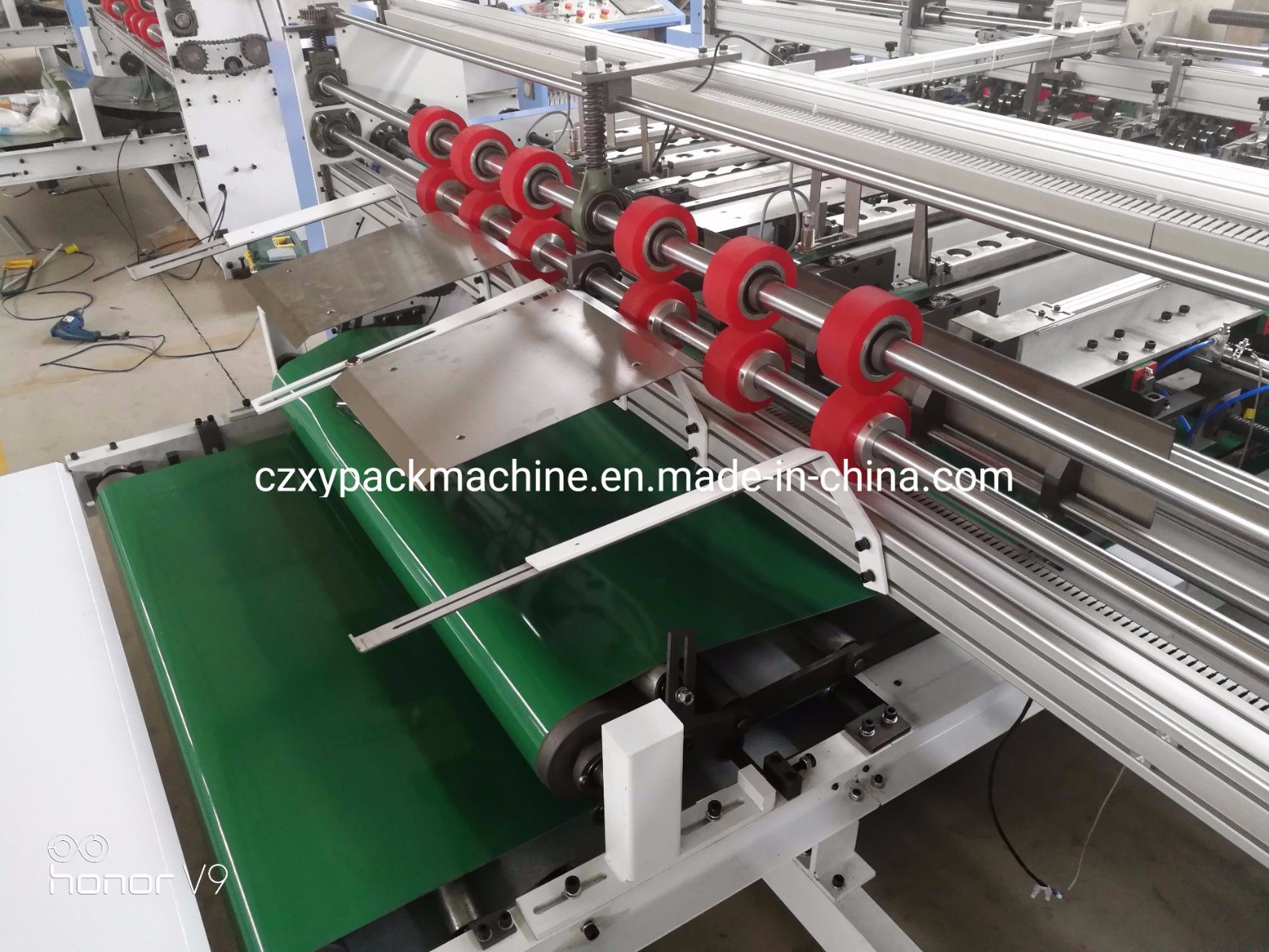 Double Pieces Folder Gluer Machine for 3ply Corrugated Offset Box Forming
