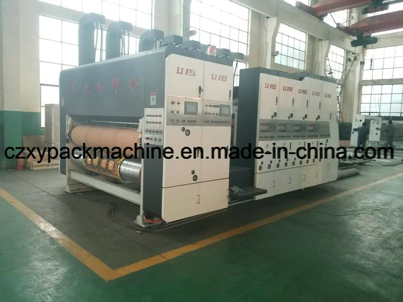 Hot Sale Vacuum Transfer High Definition Printing Slotting Die Cutting Machine