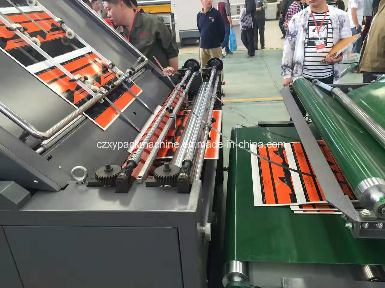 Corrugating Carton Box Flute Lamination Paper Corrugation Board Pasting Gum Machine