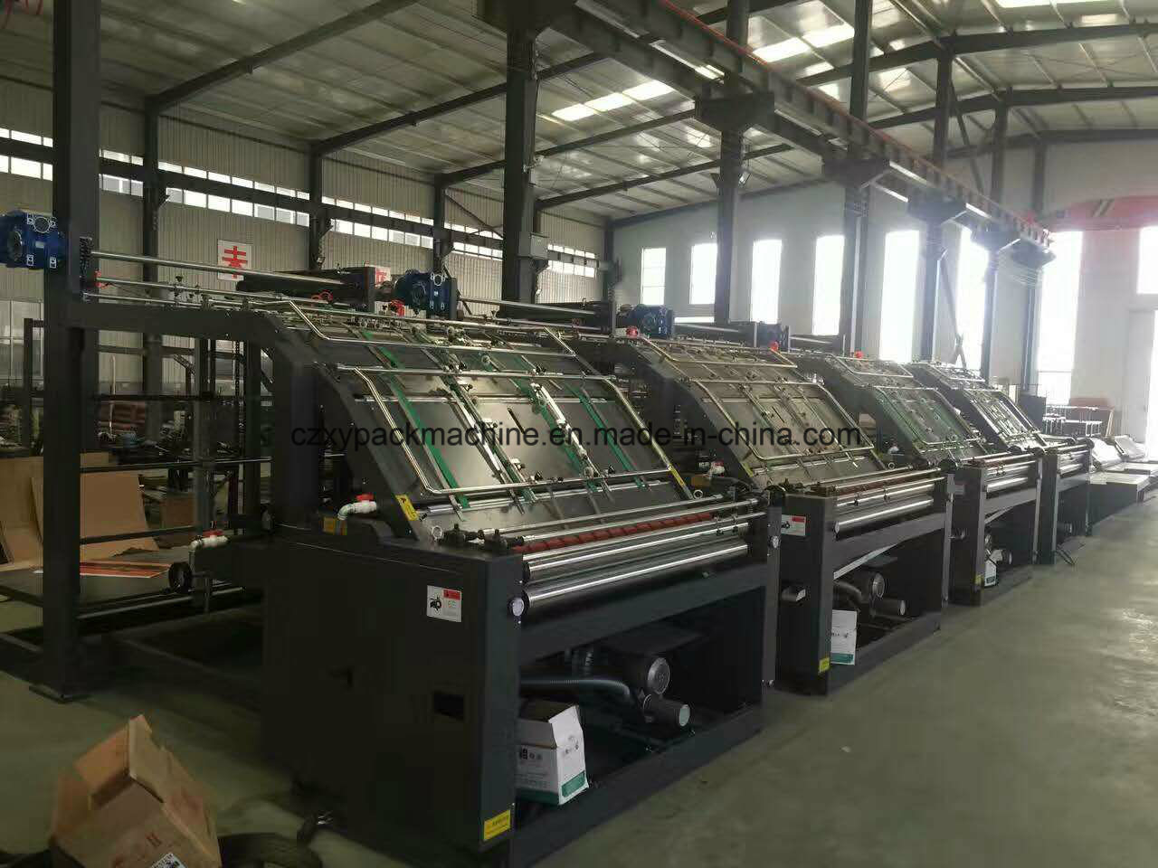Semi-Automatic Flute Laminator Machine Factory in China