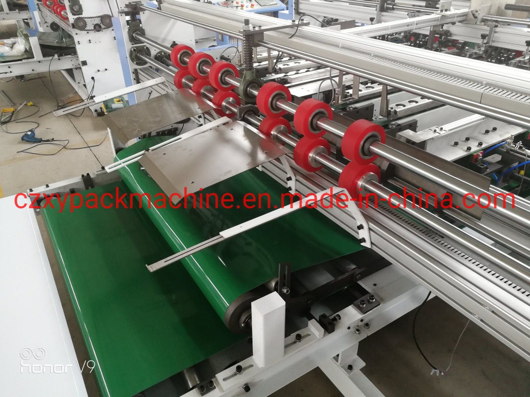 Double Piece Glue Box Machine