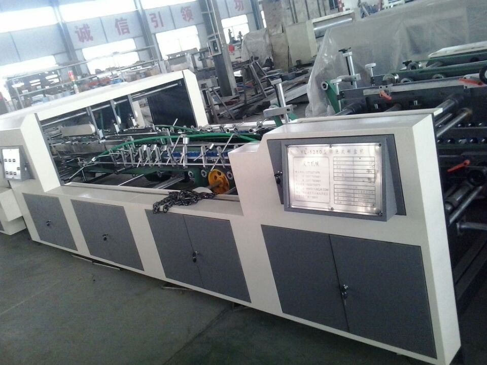 Fully Automatic Corrugated Paperboard Box Folding and Gluing Making Machine