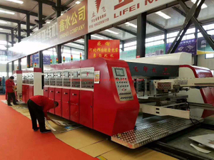 High Definition Flexo Printing Slotting Die Cutting Paper Plate Machine