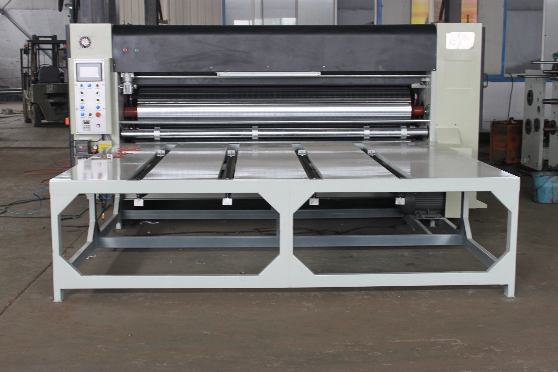 Semi Automatic Printing Slotting Die Cuttiing Machine