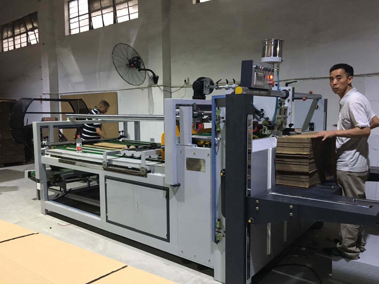 2018 New Type High Speed Semi-Automatic Corrugated Paperboard Folder Gluer Machine